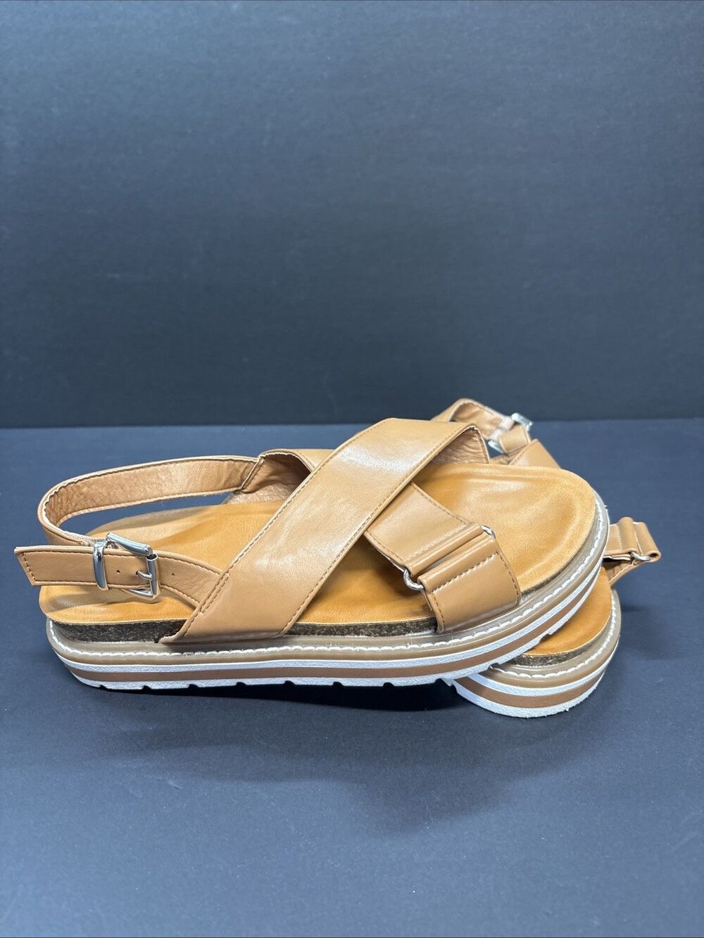Torrid Leather Crisscross Ankle Buckle Platform Sandals Women's Size 9W
